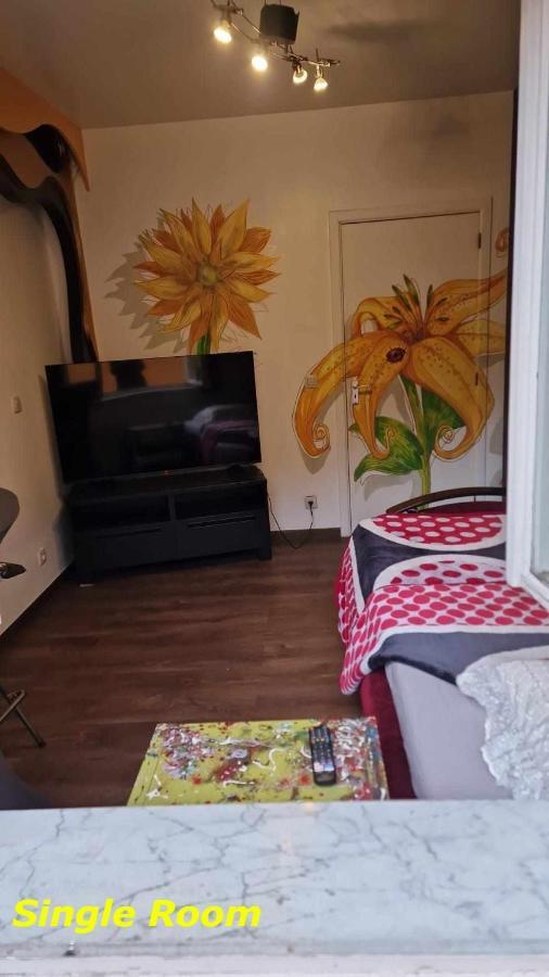 City Center Promo Apartment Брюксел Екстериор снимка